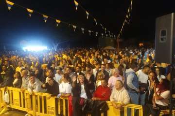 Verbena con Armonia Show en Caserones Altos/TA.