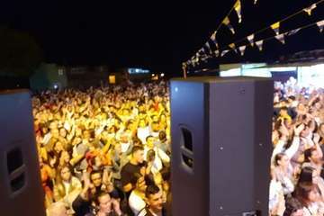 Verbena con Armonia Show en Caserones Altos/TA.