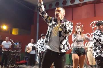 Verbena con Armonia Show en Caserones Altos/TA.