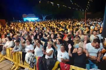 Verbena con Armonia Show en Caserones Altos/TA.