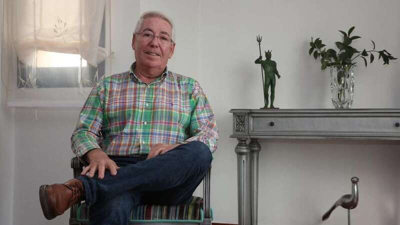 Francisco Santiago, en su casa/ACanariasAhora.