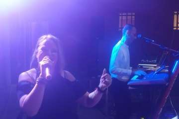 Actuación musical y verbena en Caserones Altos/TA.