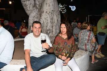 Ambientazo en San Juan con la Feria de Tapas y Vinos/Francisco Javier Santana y Antonio Alí.