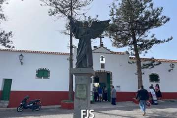 Gran afluencia a los cementerios de Telde en la festividad de Todos los Santos/TA.