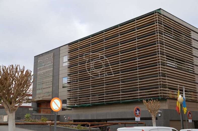 Imagen de archivo del edificio judicial de Telde / TA