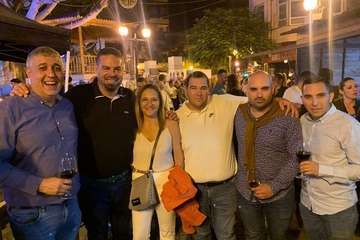 Telde disfruta de una divertida Noche de Vinos y conciertos en Los Llanos/TA e Ildefonso Rodríguez.