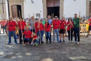 Buen ambiente en Los Llanos de Telde en el día grande del compatrono de la ciudad/TA.