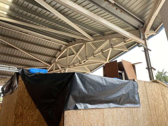 Cubierta metálica del recinto de Narea/TA.