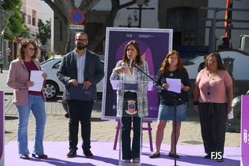 Acto central y lectura del manifiesto por el 25-N/FJS Fotografía y Antonio Alí.