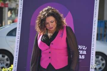 Acto central y lectura del manifiesto por el 25-N/FJS Fotografía y Antonio Alí.