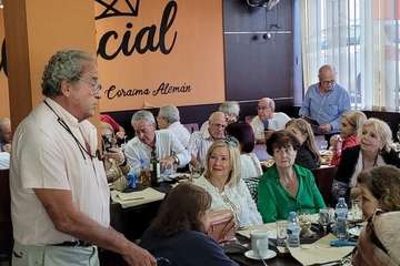 Los antiguos alumnos del Instituto Laboral de Telde renuevan su amistad tras la pandemia/Jesús Ruiz Mesa.