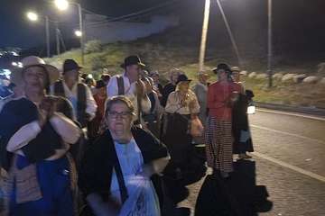 Peregrinación desde el casco de Telde a Jinámar y ofrenda a La Concepción/TA.