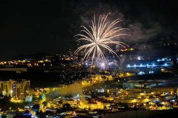 El cielo de Jinámar vuelve a brillar con esplendor/TA.