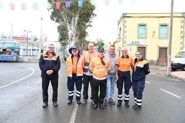 La feria de ganado y la venta de productos típicos animan el día principal de las fiestas de Jinámar/Antonio Alí.