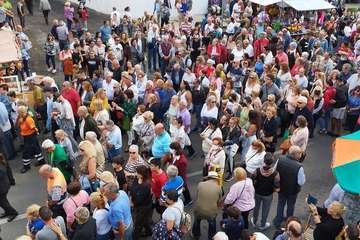 Jinámar se vuelca con su patrona/Antonio Alí y FJS Fotografía.