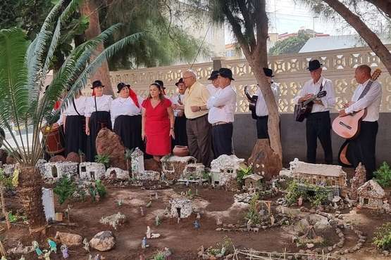 Portal de belén al aire libre en La Garita/TA.
