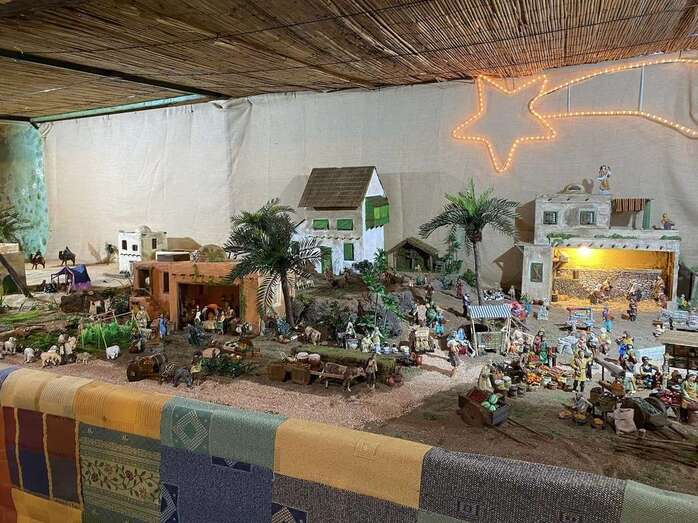 Belén canario en la plaza de El Ejido/TA.