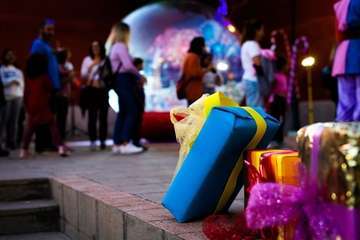 La magia de la Navidad continúa este miércoles en Telde con un pasacalles luminoso/TA.