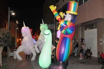 Éxito rotundo del pasacalles navideño en Los Llanos de Telde/TA.