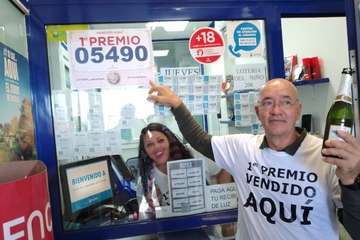 El primer premio del Gordo cae en Telde, entre otras localidades canarias/TA y C7.