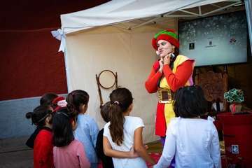  Miles de familias pasan por la Casa de la Navidad de Telde/TA.