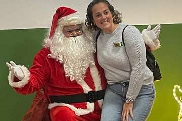  La Breña agasaja con churros y chocolate a Papá Noel y la Banda de Música alegra el Mercado de Telde/TA.
