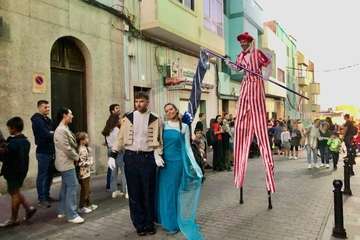 La Casa de la Navidad dinamiza la ciudad y reactiva el comercio de Los Llanos/TA.