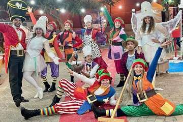 La Casa de la Navidad dinamiza la ciudad y reactiva el comercio de Los Llanos/TA.