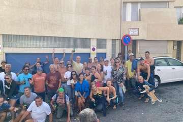 Salinetas se moja con la tradición en el primer día del año/TA.