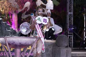 Prsesentación y sorteo del orden de participación de los aspirantes al título de Drag Queen 2023/TA.