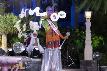 Prsesentación y sorteo del orden de participación de los aspirantes al título de Drag Queen 2023/TA.