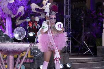 Prsesentación y sorteo del orden de participación de los aspirantes al título de Drag Queen 2023/TA.