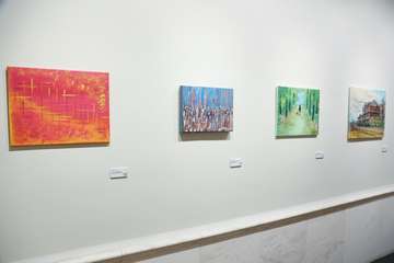 Más de 40 personalidades de la política se juntan para la exposición â€˜Todas pintan en Yrichenâ€™/Acfi Press.