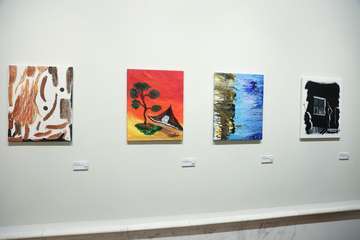 Más de 40 personalidades de la política se juntan para la exposición â€˜Todas pintan en Yrichenâ€™/Acfi Press.