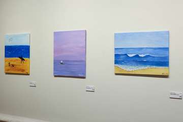 Más de 40 personalidades de la política se juntan para la exposición â€˜Todas pintan en Yrichenâ€™/Acfi Press.