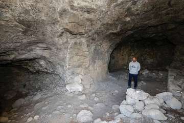 Un vecino compra una finca junto a Tara, en Telde, con varias cuevas que podrían ser prehispánicas/Canarias7. 