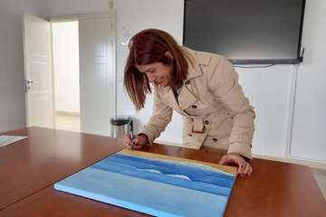 Subasta benéfica de cuadros promovida por Yrichen/TA.