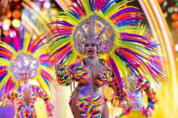 Ácrux y Kinegua, dos drags de Telde en la final de la gala para elegir la Reinona del carnaval capitalino/Lpacarnaval.