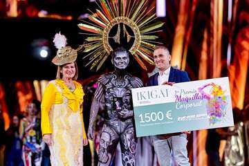 Tapicería Peñate, de Telde, se lleva el tercer premio del concurso de Maquillaje Corporal de 'Studio 54'/Lpcarnaval.