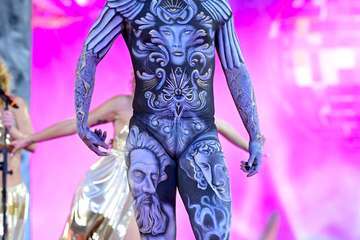 Tapicería Peñate, de Telde, se lleva el tercer premio del concurso de Maquillaje Corporal de 'Studio 54'/Lpcarnaval.