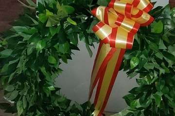 Telde asiste al solemne acto de Arriado de Bandera y Homenaje a los Caídos/TA, Antonio Alí y Jesús Ruiz Mesa.