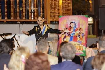 Pasacalle carnavalero, pregón a cargo del periodista Alberto Rodríguez y baile tradicional/TA e Ildefonso Rodríguez.