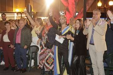 Pasacalle carnavalero, pregón a cargo del periodista Alberto Rodríguez y baile tradicional/TA e Ildefonso Rodríguez.