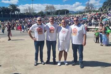 El Festival Holi da un toque multicolor al Carnaval Infantil de Telde/TA.
