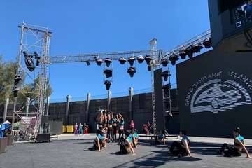 El Festival Holi da un toque multicolor al Carnaval Infantil de Telde/TA.