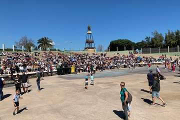 El Festival Holi da un toque multicolor al Carnaval Infantil de Telde/TA.