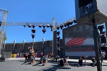 El Festival Holi da un toque multicolor al Carnaval Infantil de Telde/TA.