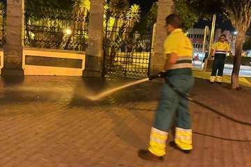 La multitudinaria cabalgata deja 8 toneladas de residuos en las calles de Telde/TA.