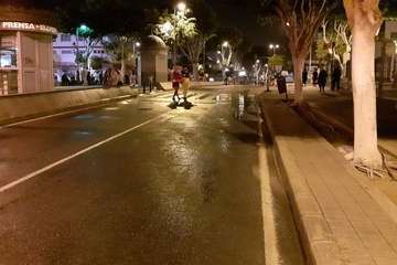 La multitudinaria cabalgata deja 8 toneladas de residuos en las calles de Telde/TA.