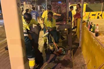 La multitudinaria cabalgata deja 8 toneladas de residuos en las calles de Telde/TA.